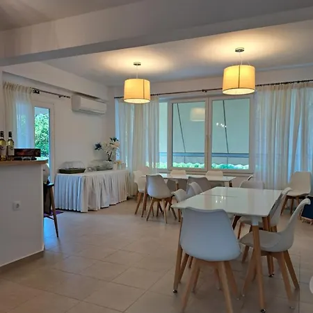 Athineon * ニドリ