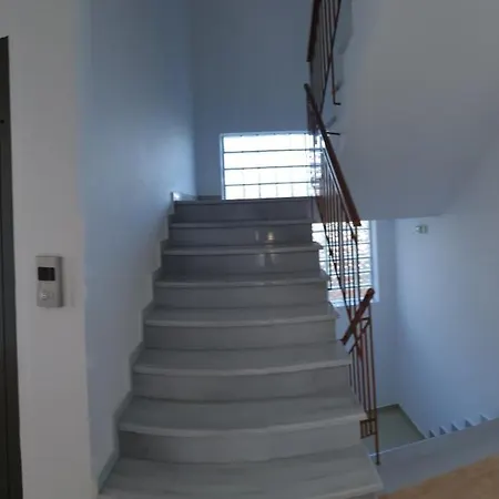 Athineon Szálloda *