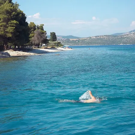 Athineon Νυδρί