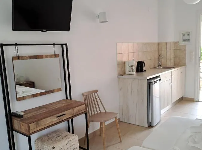 Athineon Szálloda Nidrí